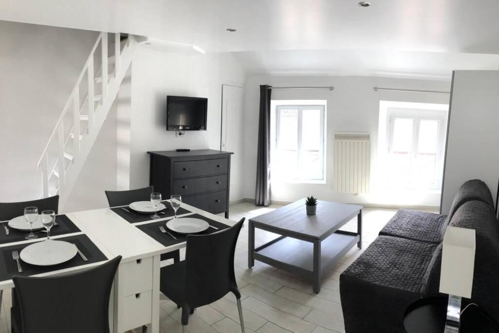 Duplex Bellifontain Au Coeur De Fontainebleau Daire Dış mekan fotoğraf